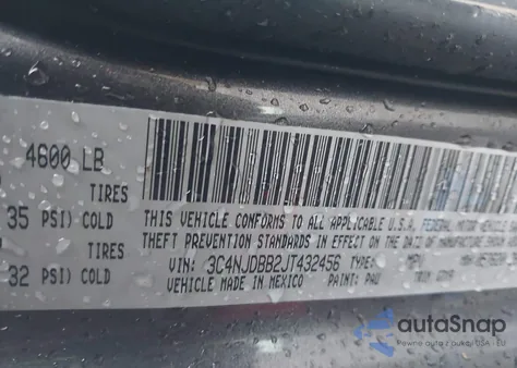 2018 Jeep Compass Latitude 4X4 from USA, damaged, VIN 3C4NJDBB2JT432456